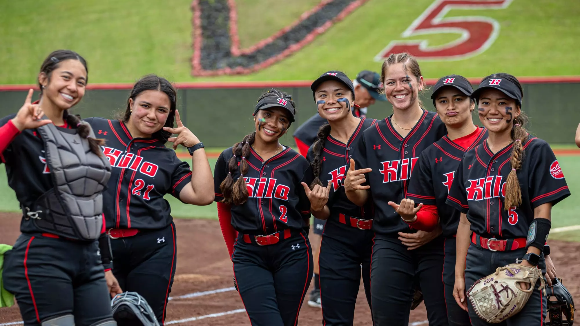 Madison Rabe - Softball - Hawai'i Hilo Vulcans Athletics