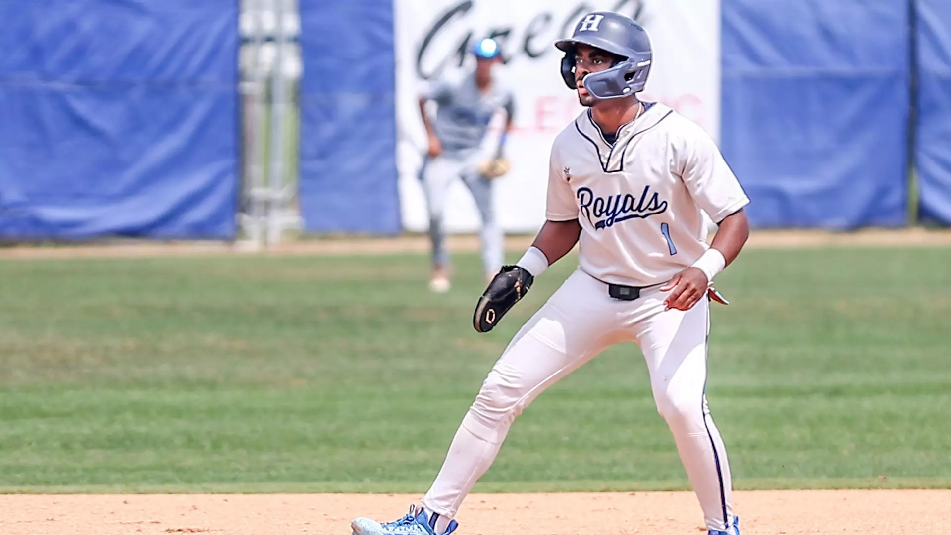 Hunter Smart Embry Riddle Landry Shuts Out Firestorm to Salvage Split - Hope International University