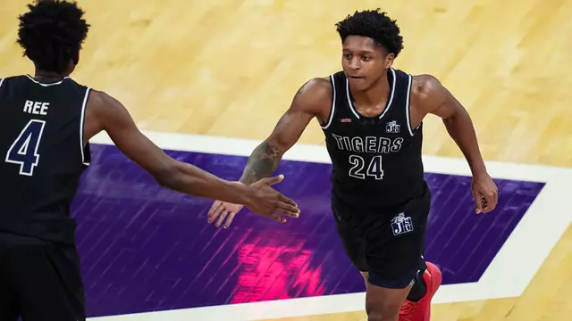 Jackson Ruffin Daeshun Ruffin - Men's Basketball - Jackson State University