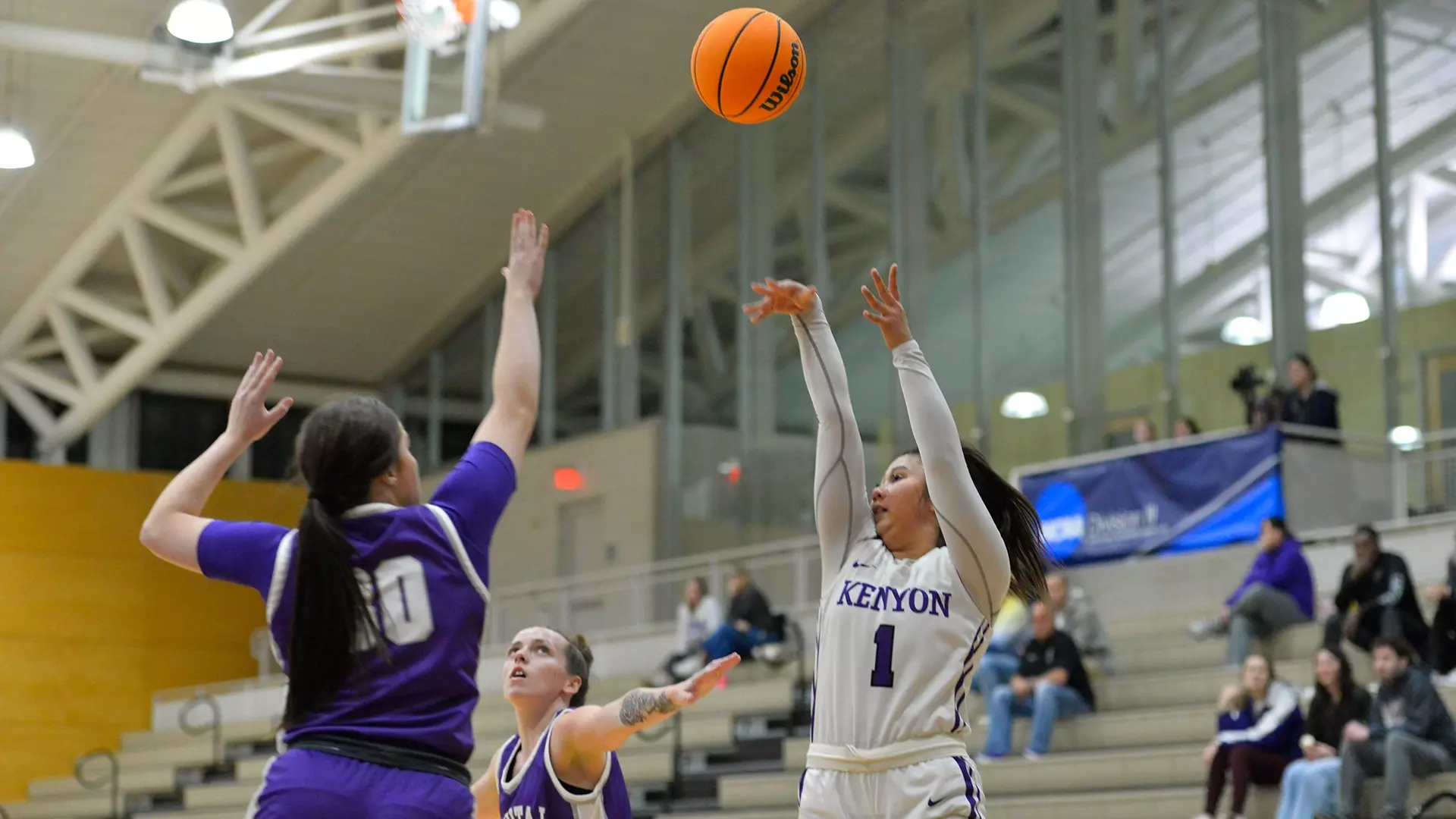 Keyion Primm Comets come out hot, spoil Owls home opener - Kenyon College Athletics