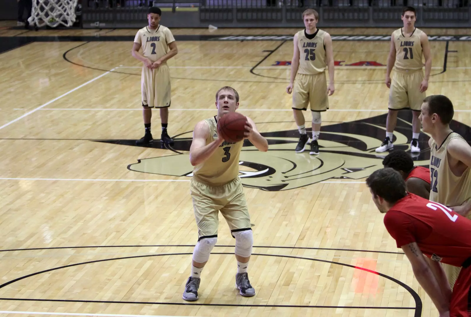 Garrett Reeg Garrett Reeg - Men's Basketball - Lindenwood University Athletics