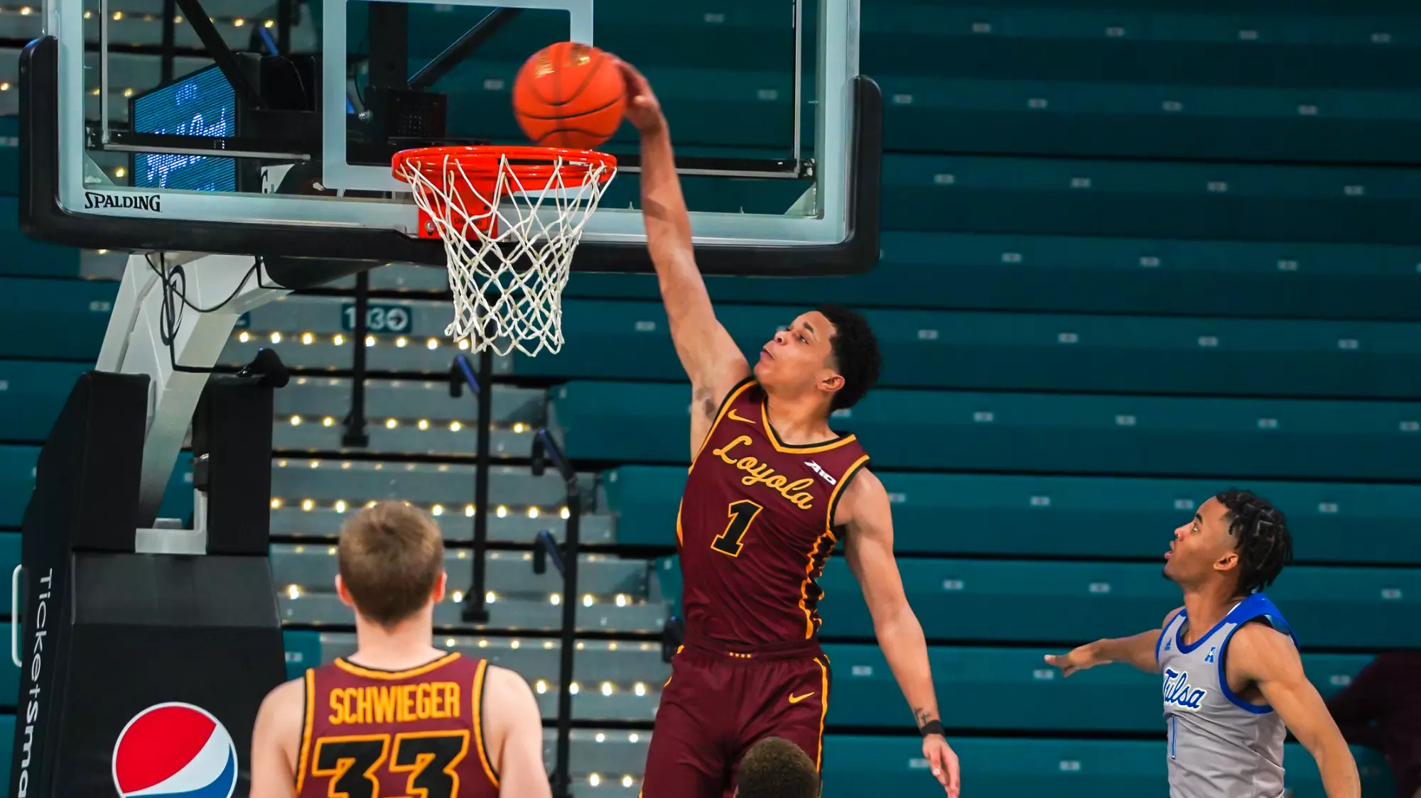 Jayden Dawson Men's Basketball Loyola University Chicago Athletics