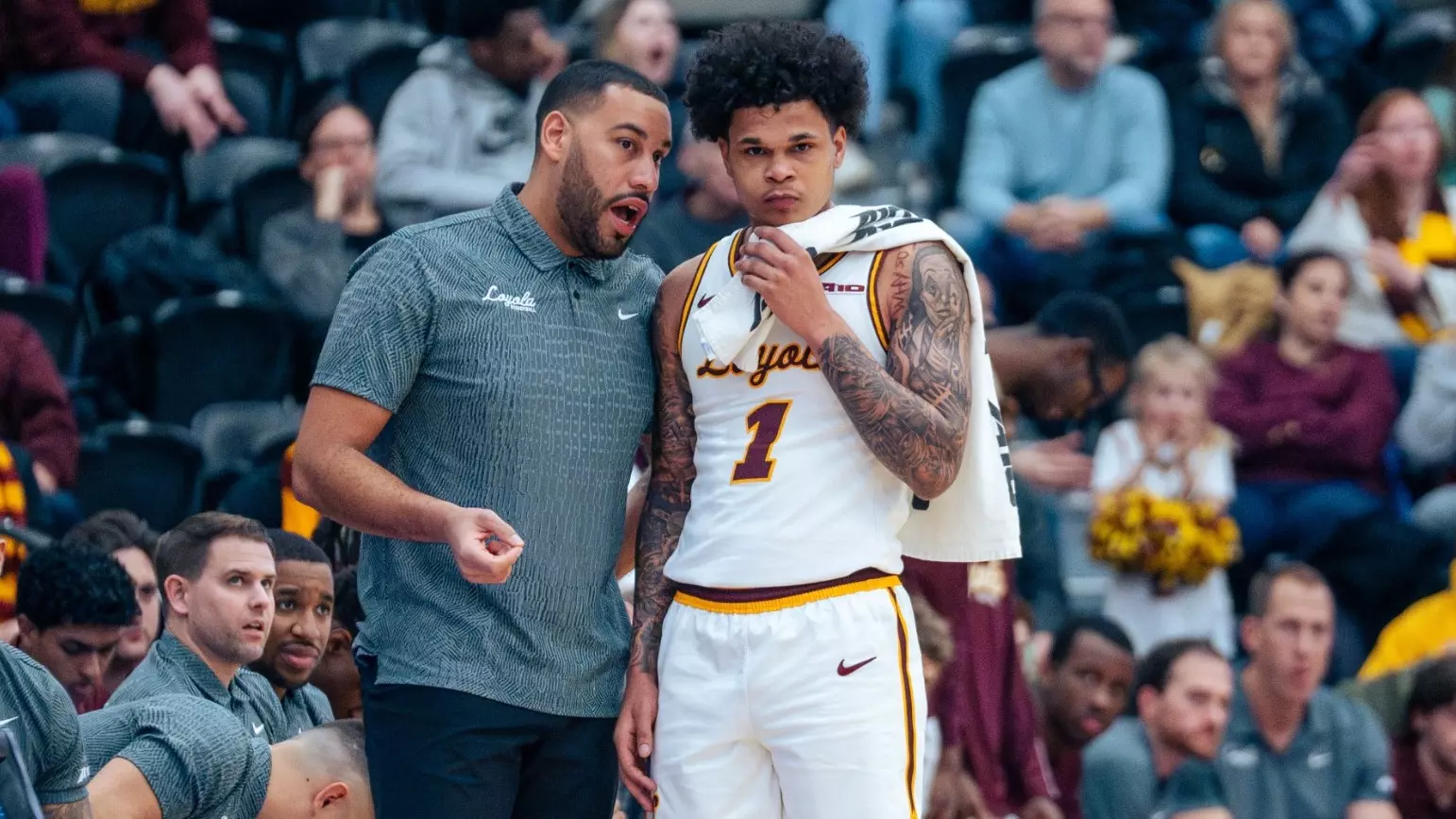Jayden Dawson Men's Basketball Loyola University Chicago Athletics