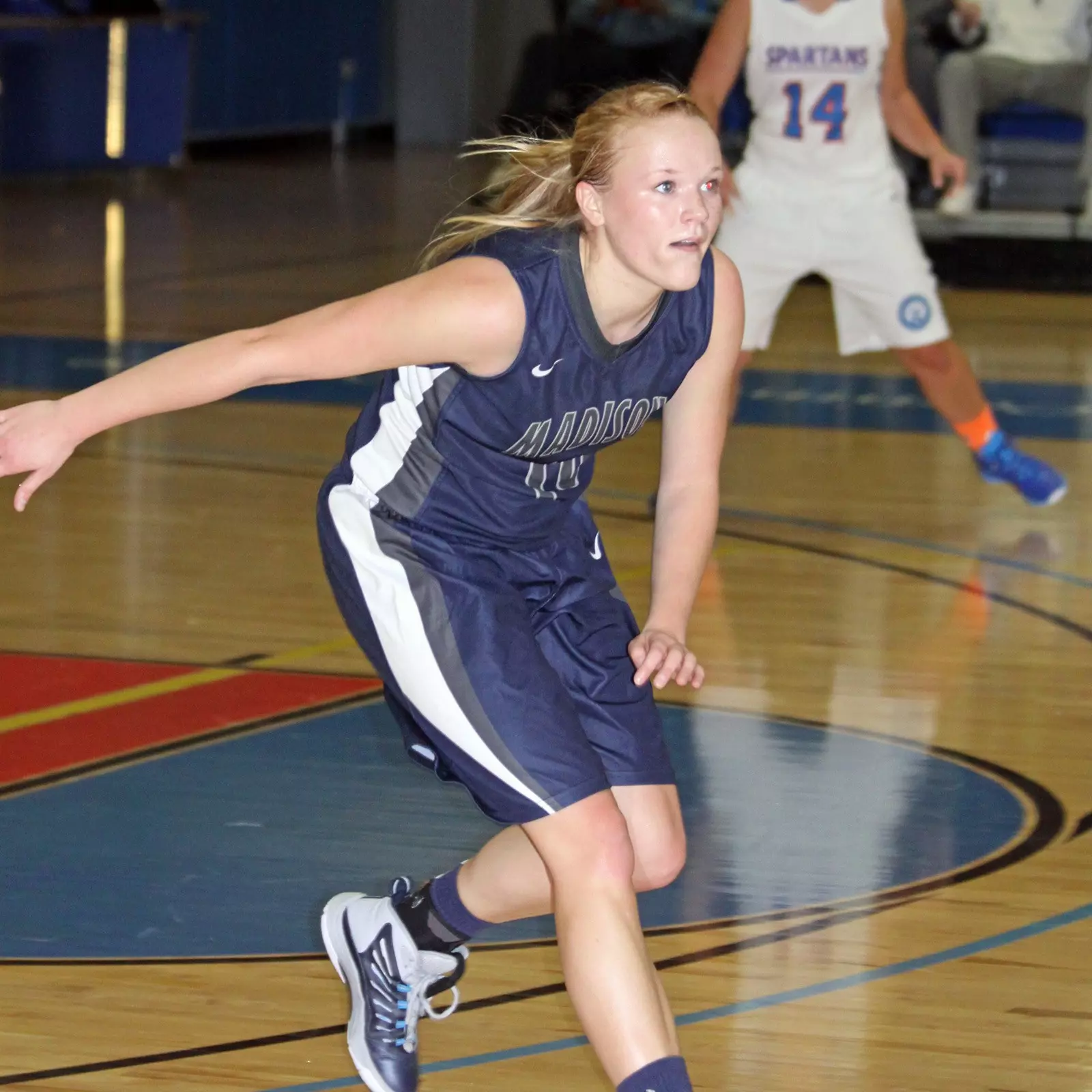 Kelly Calhoun Kelly Calhoun - 2014-15 - Women's Basketball - Madison College Athletics