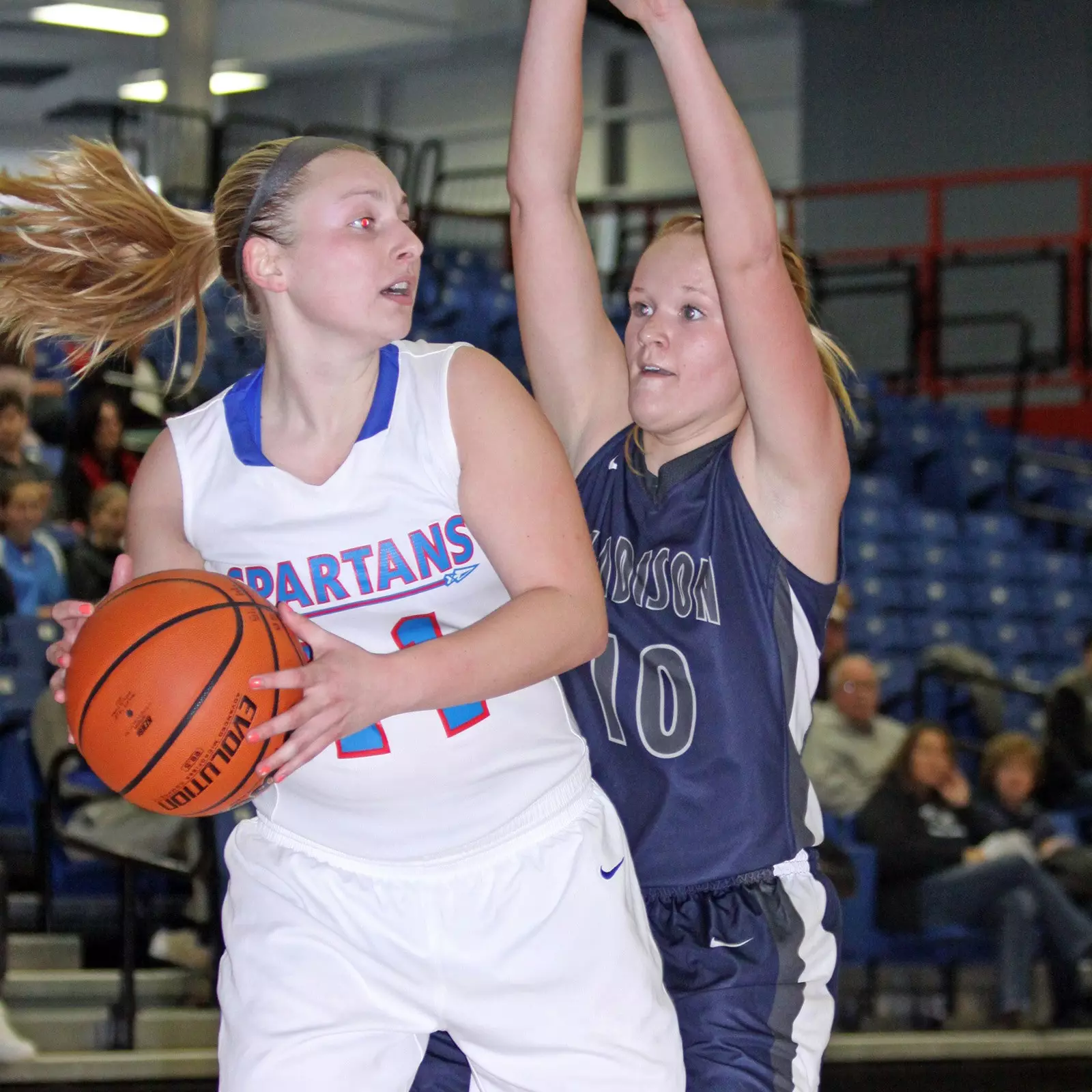 Kelly Calhoun Kelly Calhoun - 2014-15 - Women's Basketball - Madison College Athletics