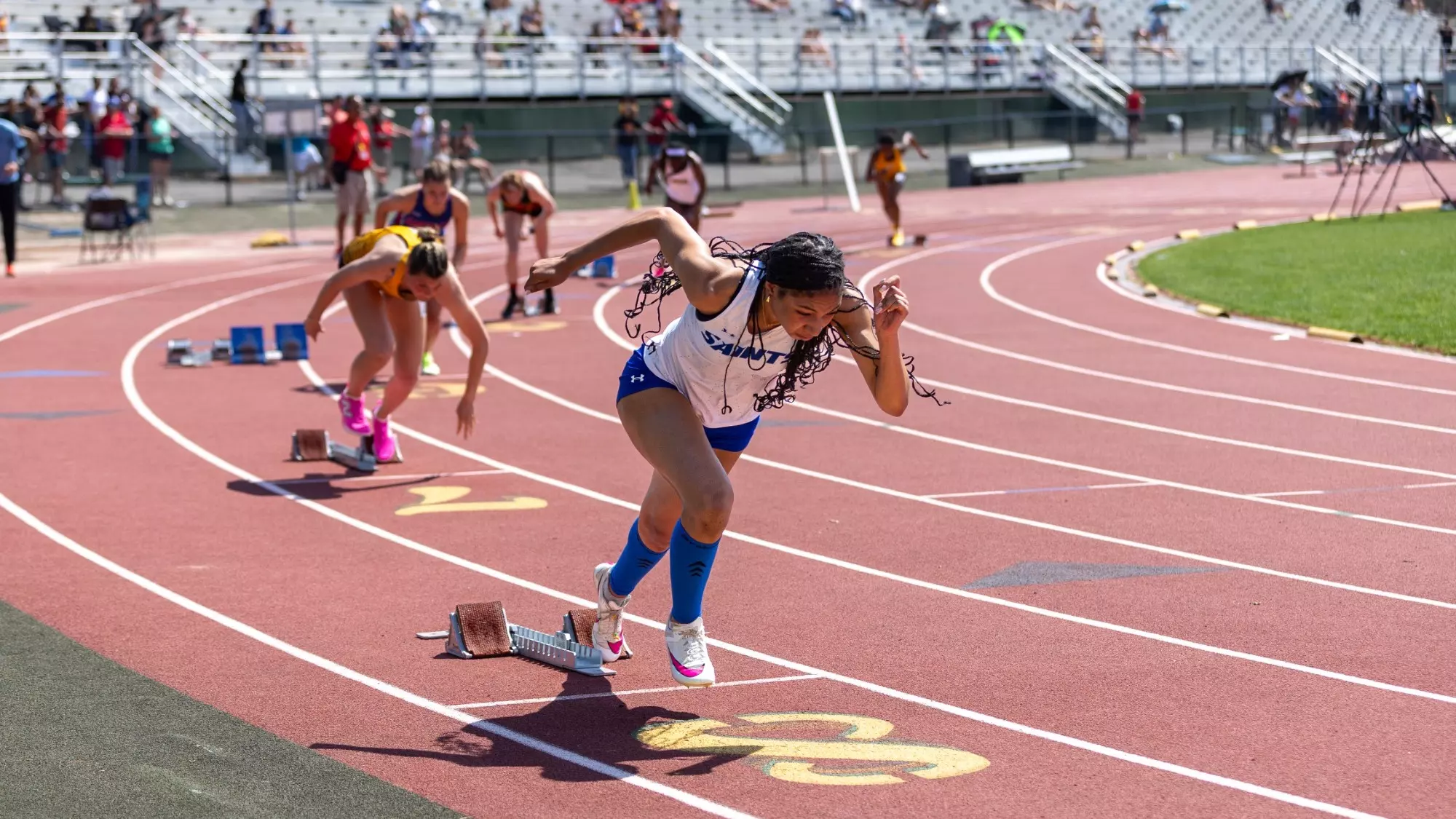 Maria Roscetti Camryn Edwards - 2026 - Women's Track and Field - Marymount University