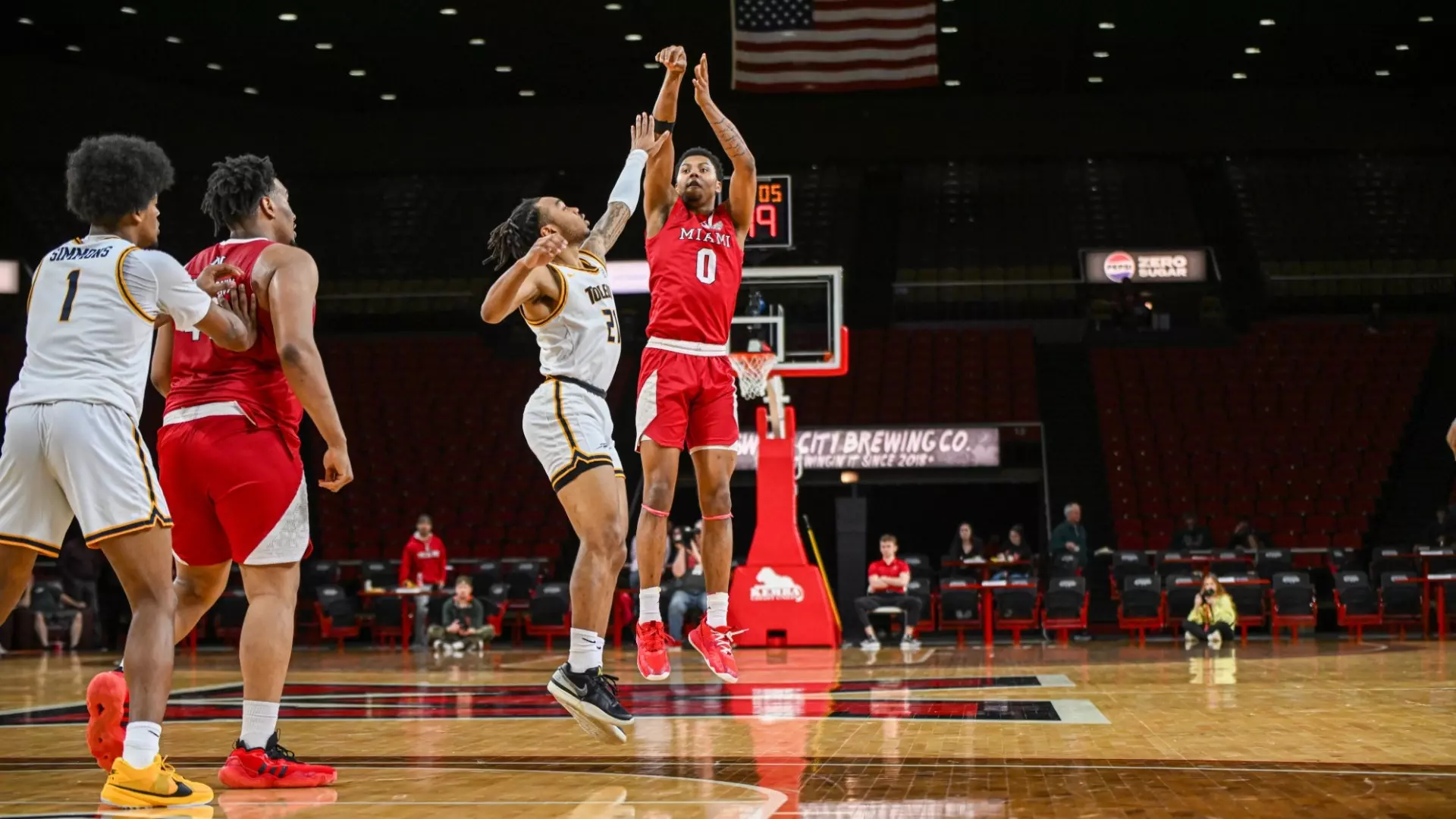 Eian Elmer Men's Basketball Miami University RedHawks