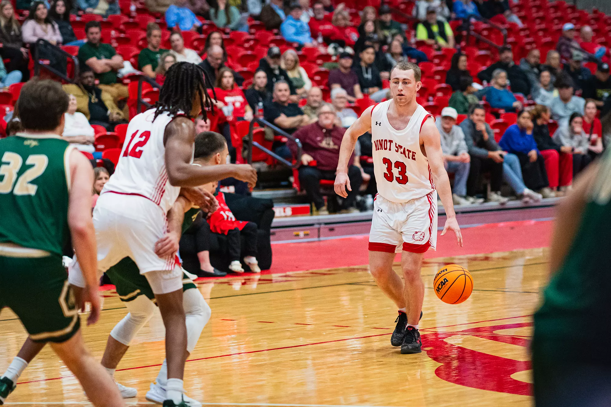Minot State comes up short against South Dakota Mines - MSU Athletics