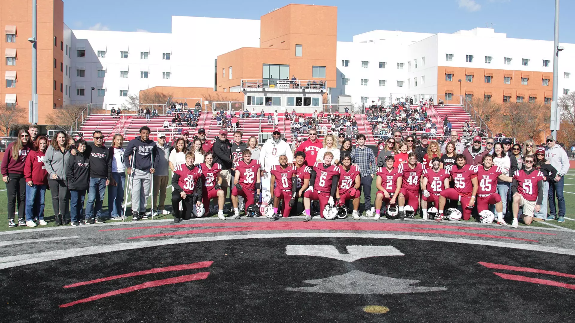 Mit Football Division Football Can't Overcome Early Deficit in 20-14 Senior Day Setback to ...