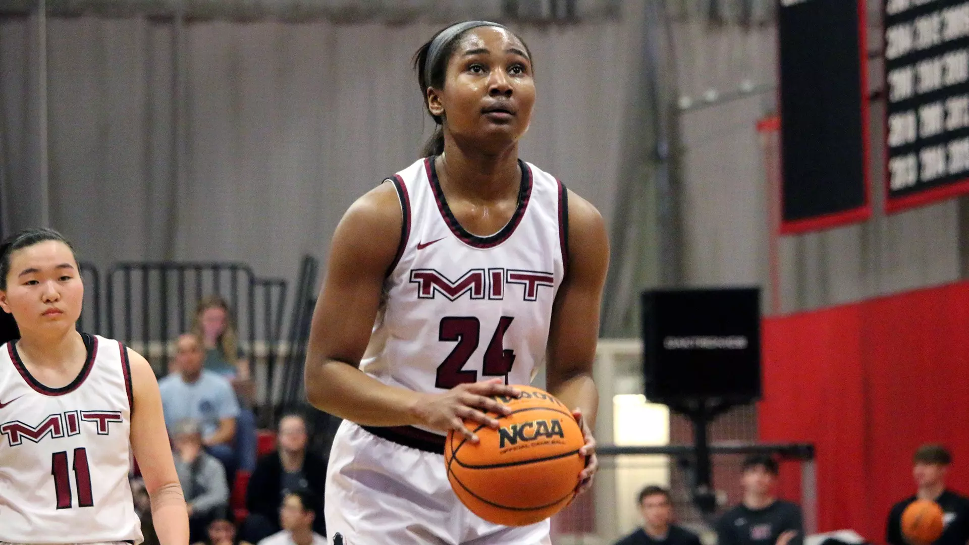 Stephen Labonte Kamsi Nwogu - 2024-25 - Women's Basketball - Massachusetts Institute of ...