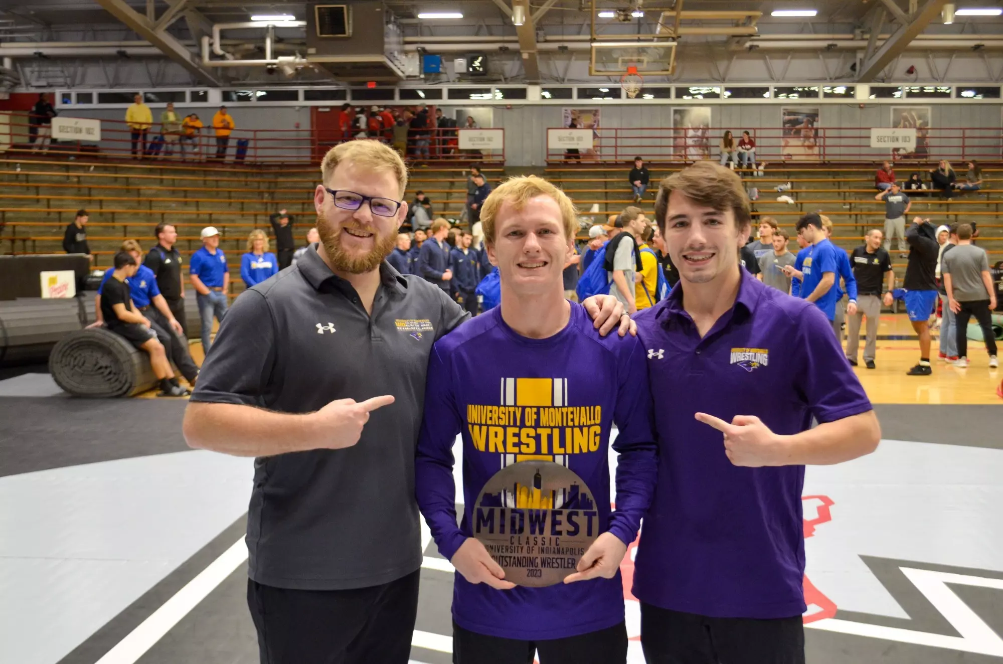 Hixenbaugh Dominates Midwest Classic, Wins 133 Title, Flacons Place ...