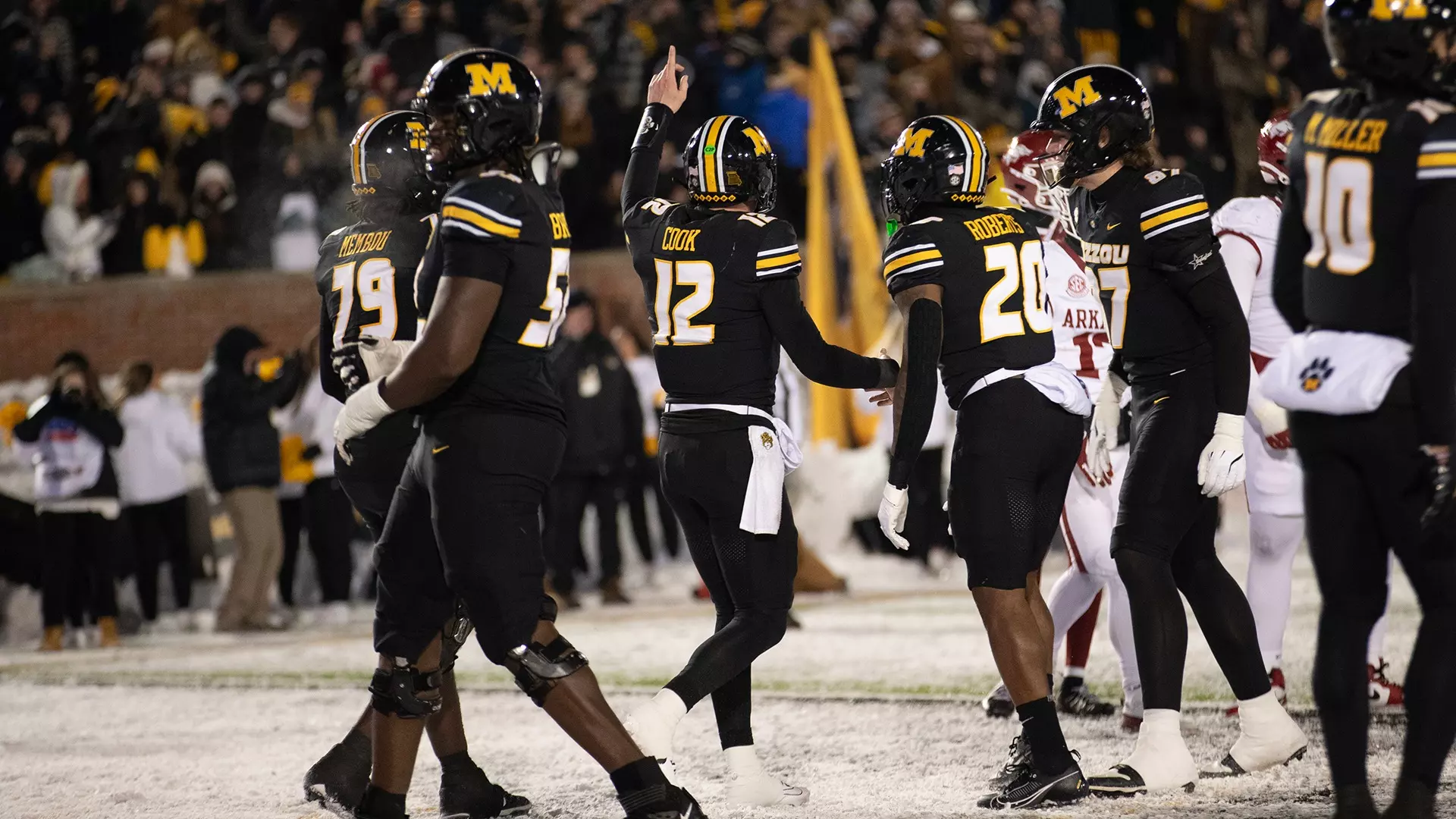 No. 21 Missouri Retains Battle Line Rivalry Trophy with 28-21 victory ...