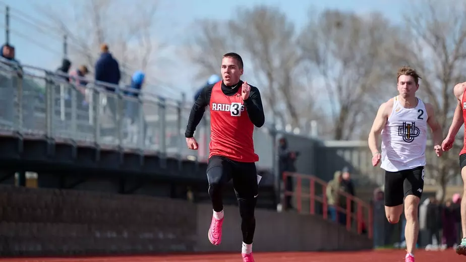 Mike Rudquist Vance Hayenga-Johnson - Men's Track and Field - Northwestern College ...
