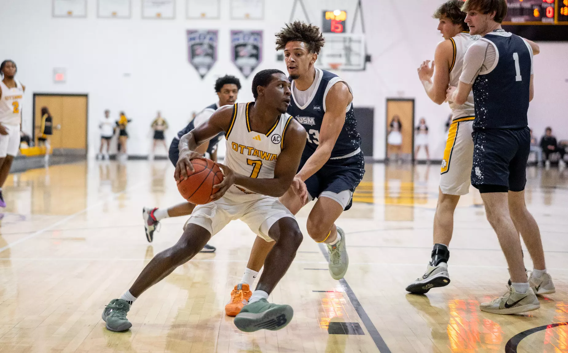 Landyn Landyn Tyler - 2025-26 - Men's Basketball - Ottawa University
