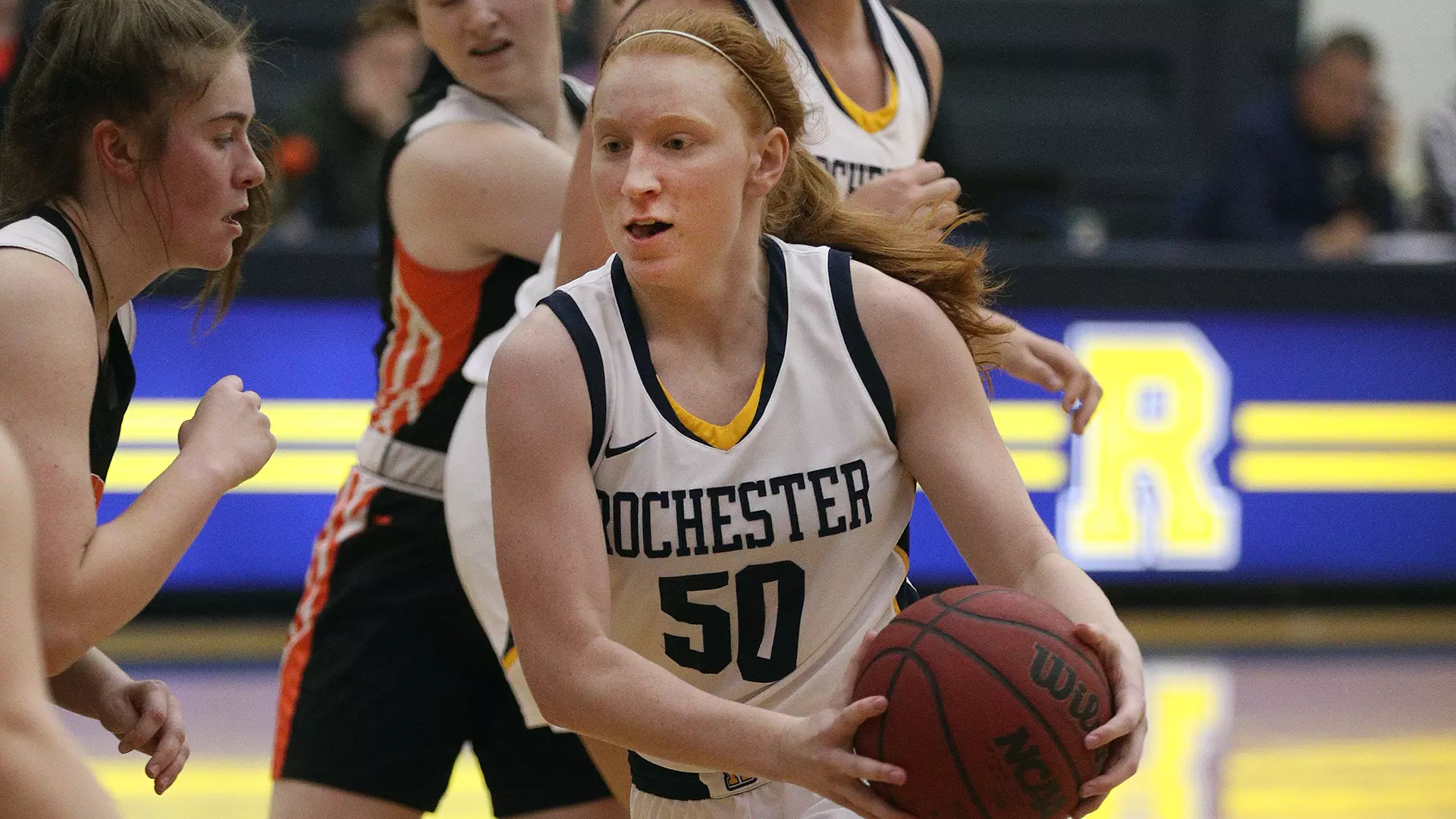 Keira Rogan Rochester Gillian Mair - Women's Basketball - University of Rochester Athletics