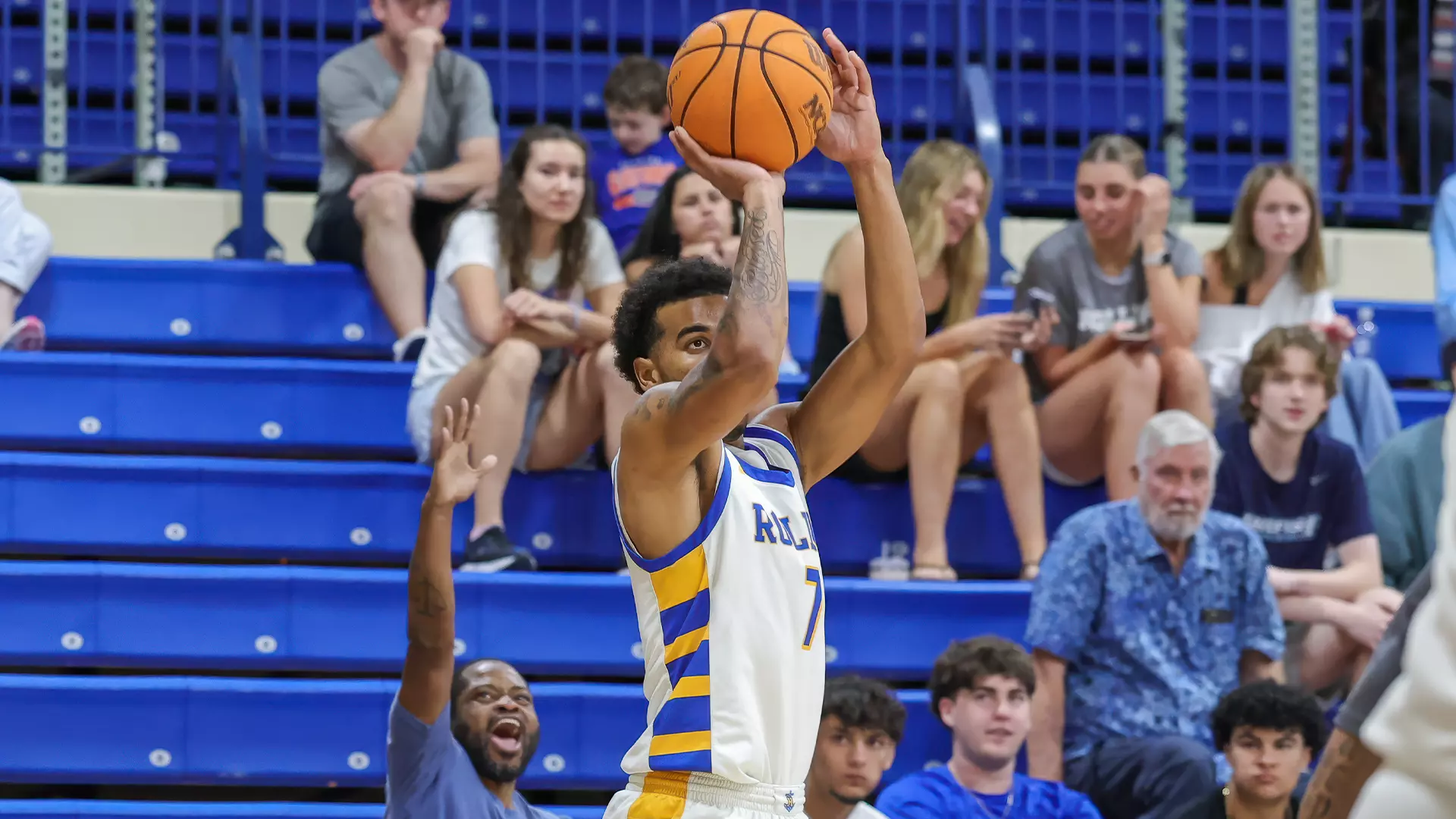 Cheo Type Upset Bid Comes Up Short Against #1 Sharks - Rollins College