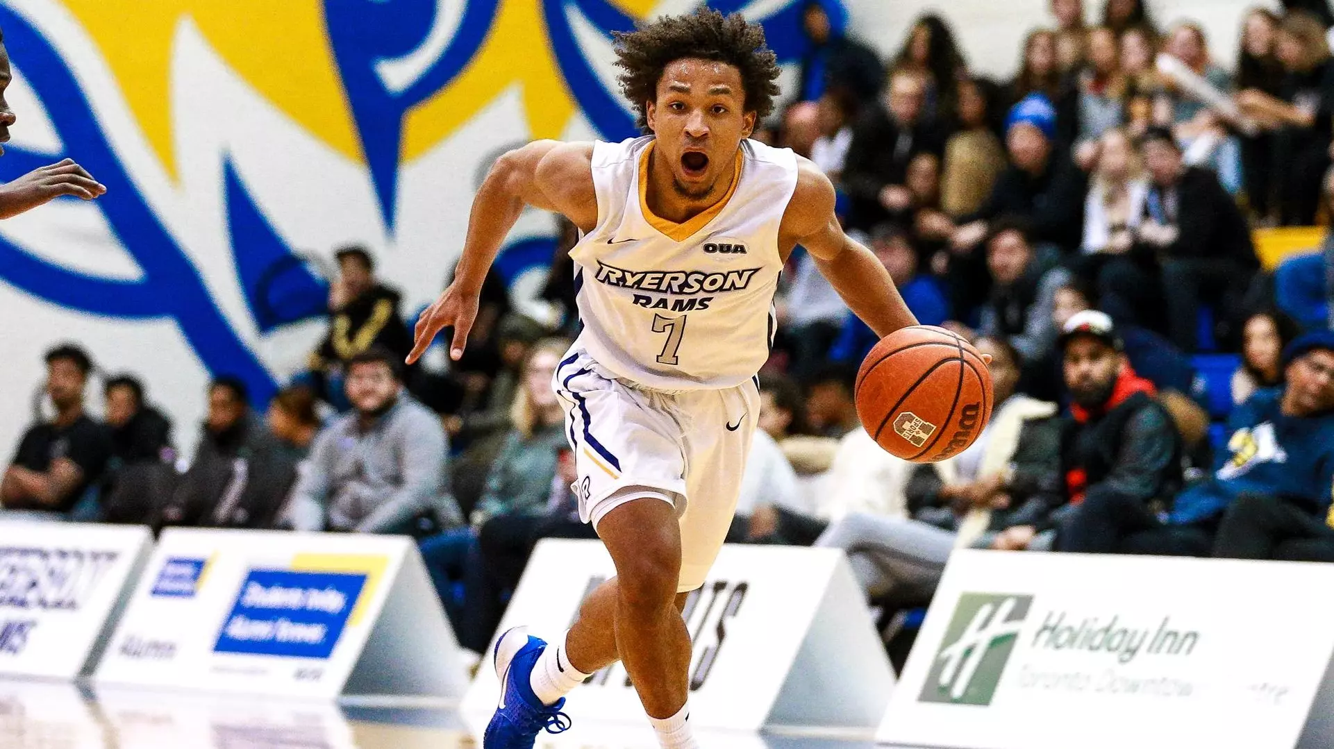 Rams stun Gryphons in late comeback - TMU Athletics & Recreation