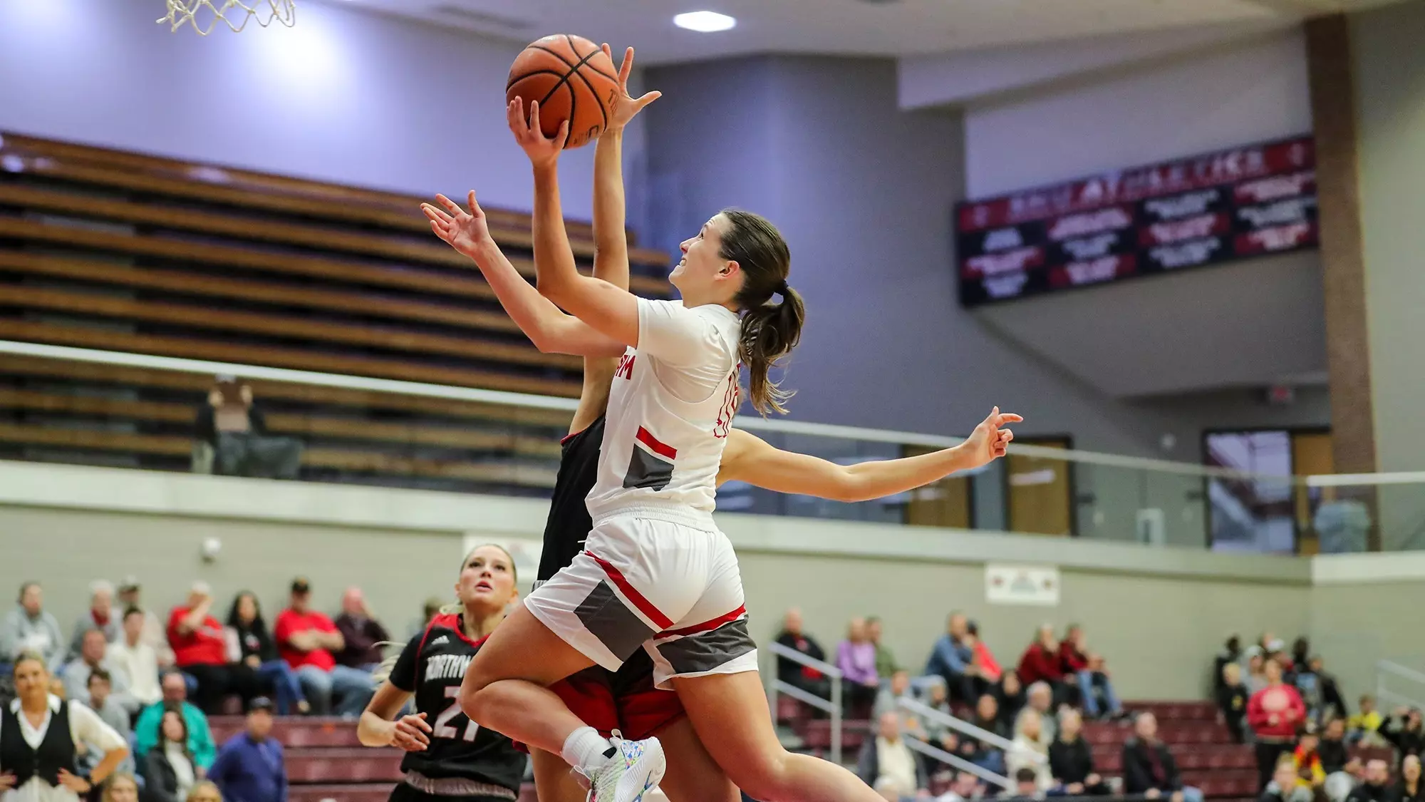 Emily Monaghan Emily Monaghan - Women's Basketball - Southern Nazarene University ...