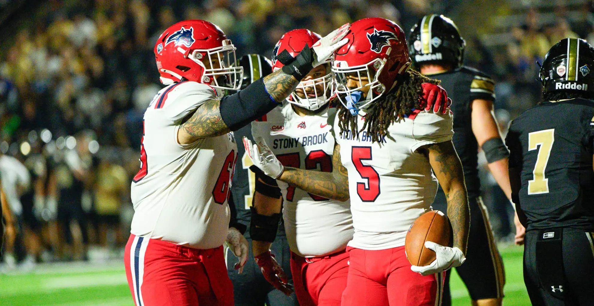 Football Stages Late Rally in 3027 Defeat at Lindenwood Stony Brook