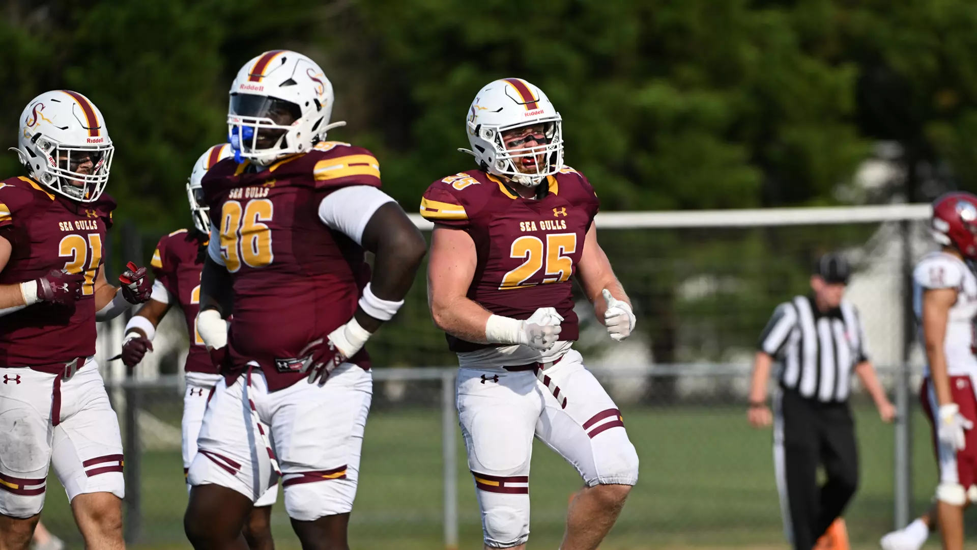 No. 9 Football rolls past William Paterson - Salisbury University
