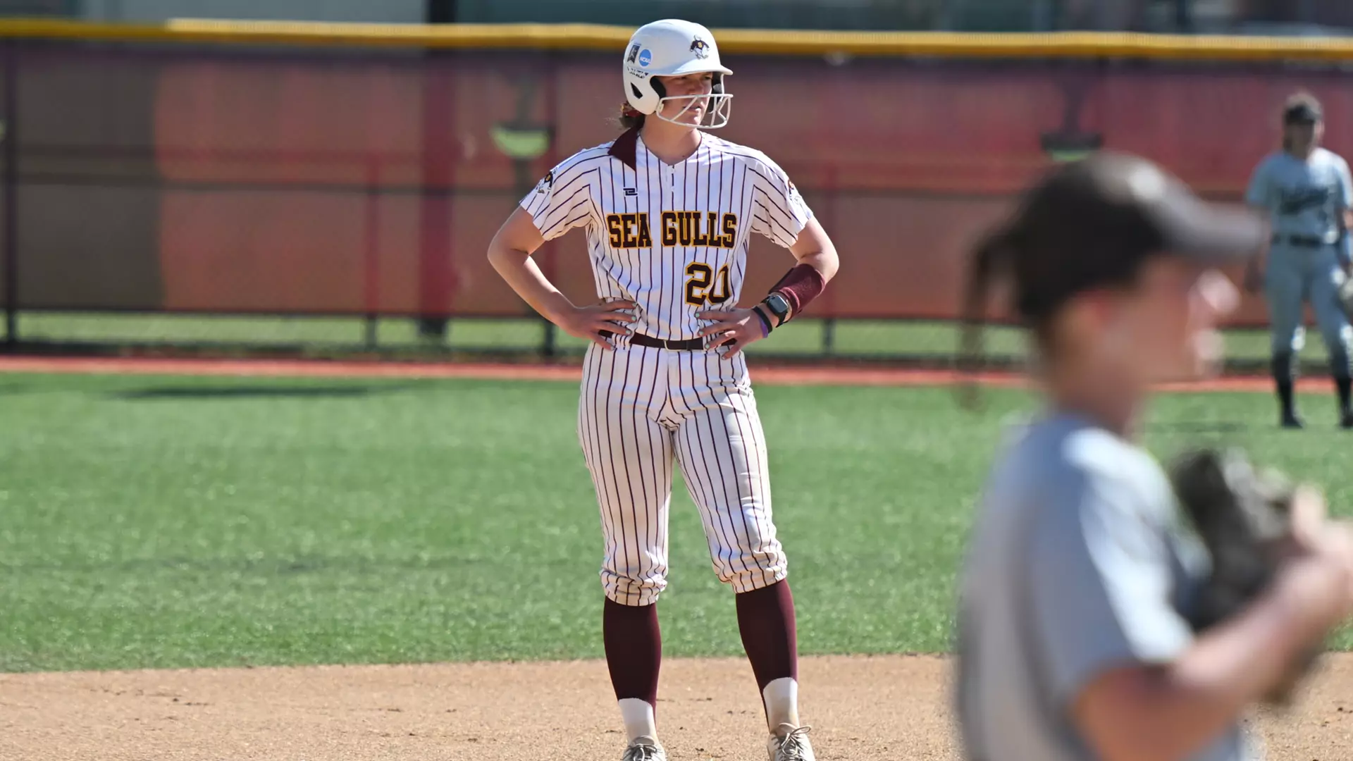 No. 8 Softball drops opener, ties nightcap of twin bill at No. 5 VWU ...