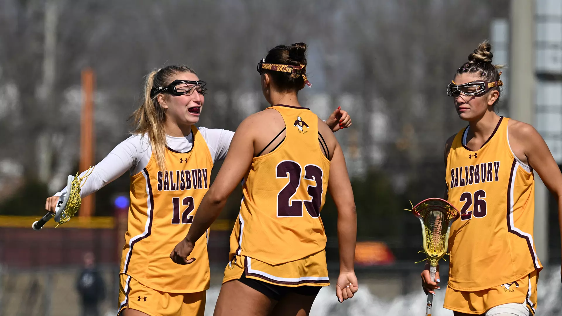Top-ranked Women’s Lacrosse scores six unanswered goals to tame No. 12 ...