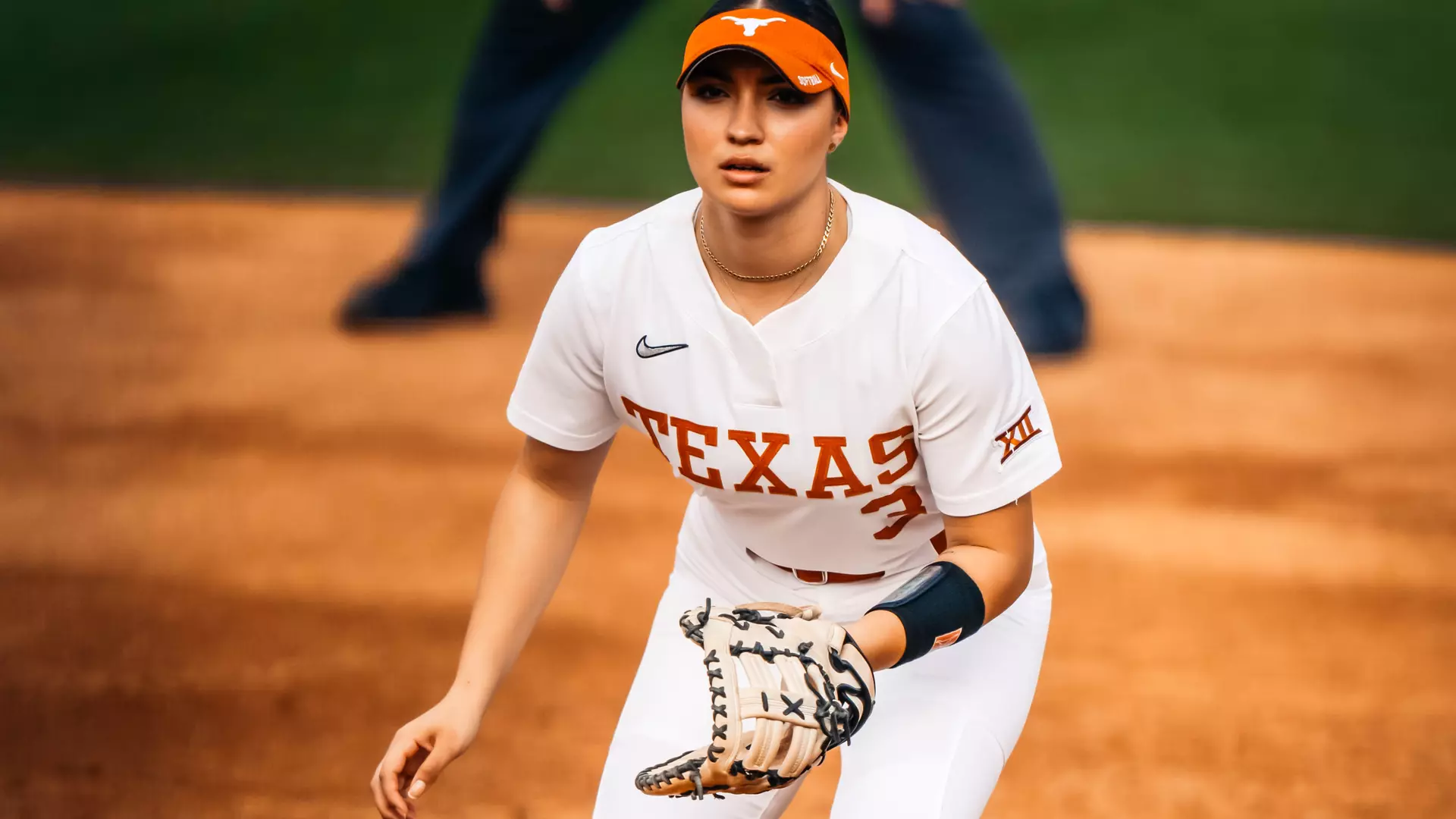 Vanessa Quiroga Softball University of Texas Athletics