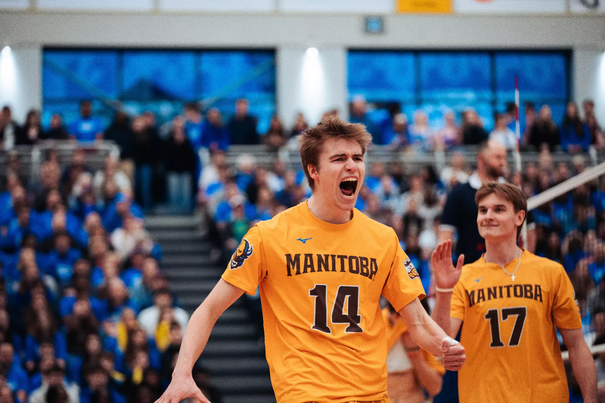 Blake Mahovic Bisons defeat Heat in four sets to win thrilling Canada West quarter ...