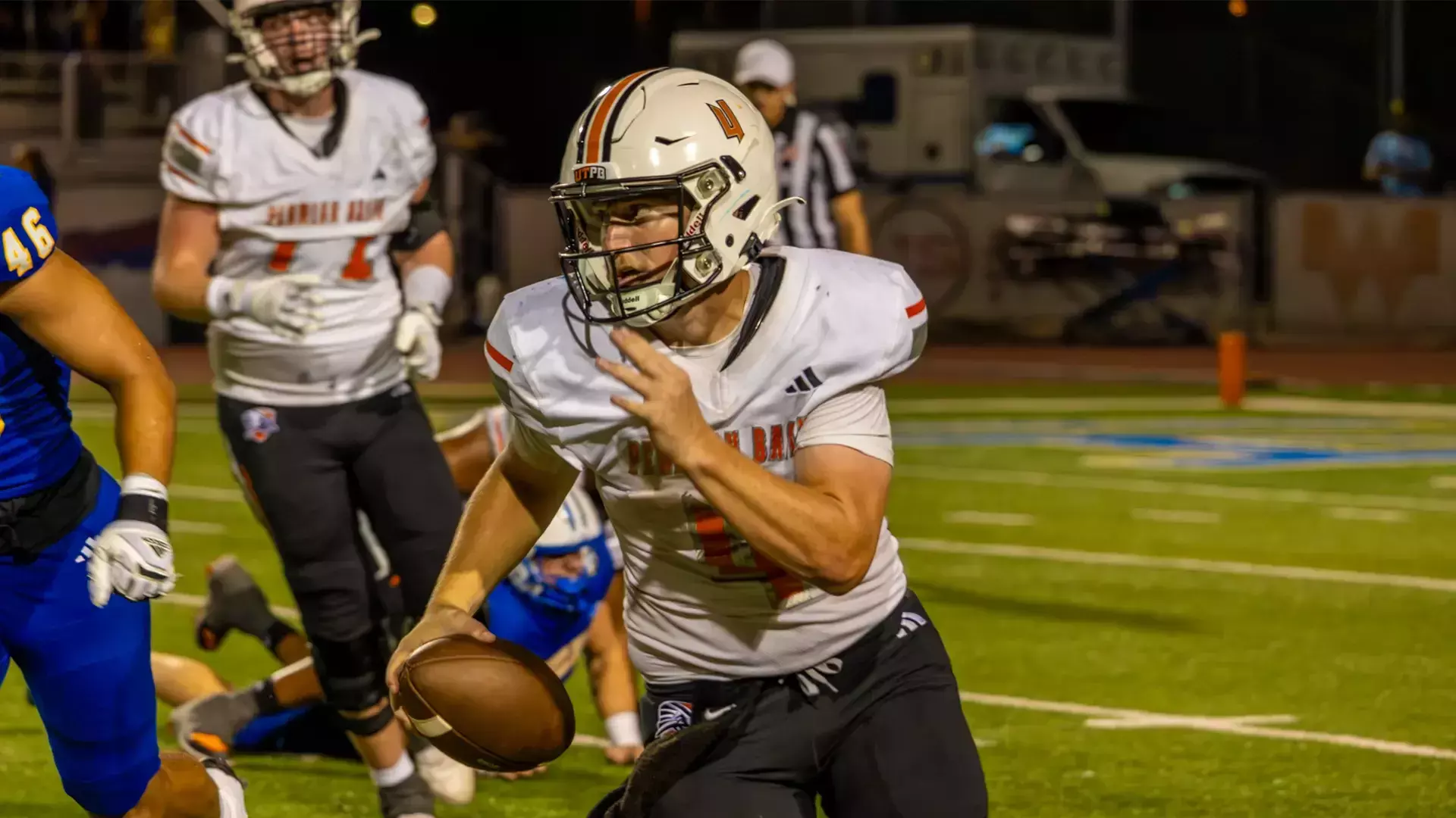 Lsc Window No. 11 Falcons pass the test, win LSC opener at Kingsville - UTPB Athletics