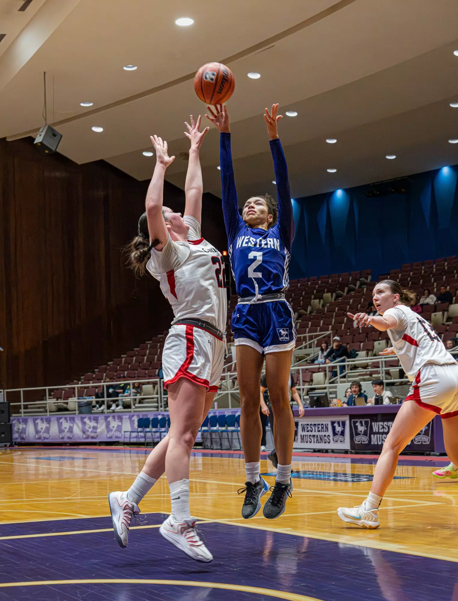 Mostangs Western Takes Down Carleton 75 To 66 - Western Mustangs Sports