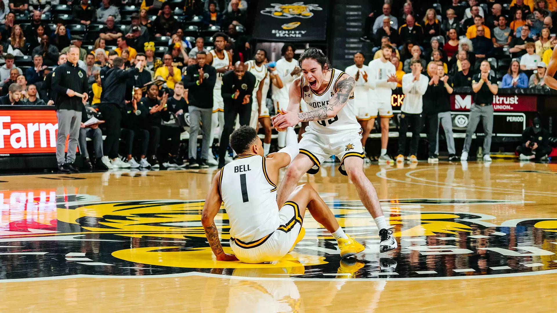 Xavier Bell Shockers Lead Wire-to-Wire, Rout Roadrunners - Wichita State Athletics