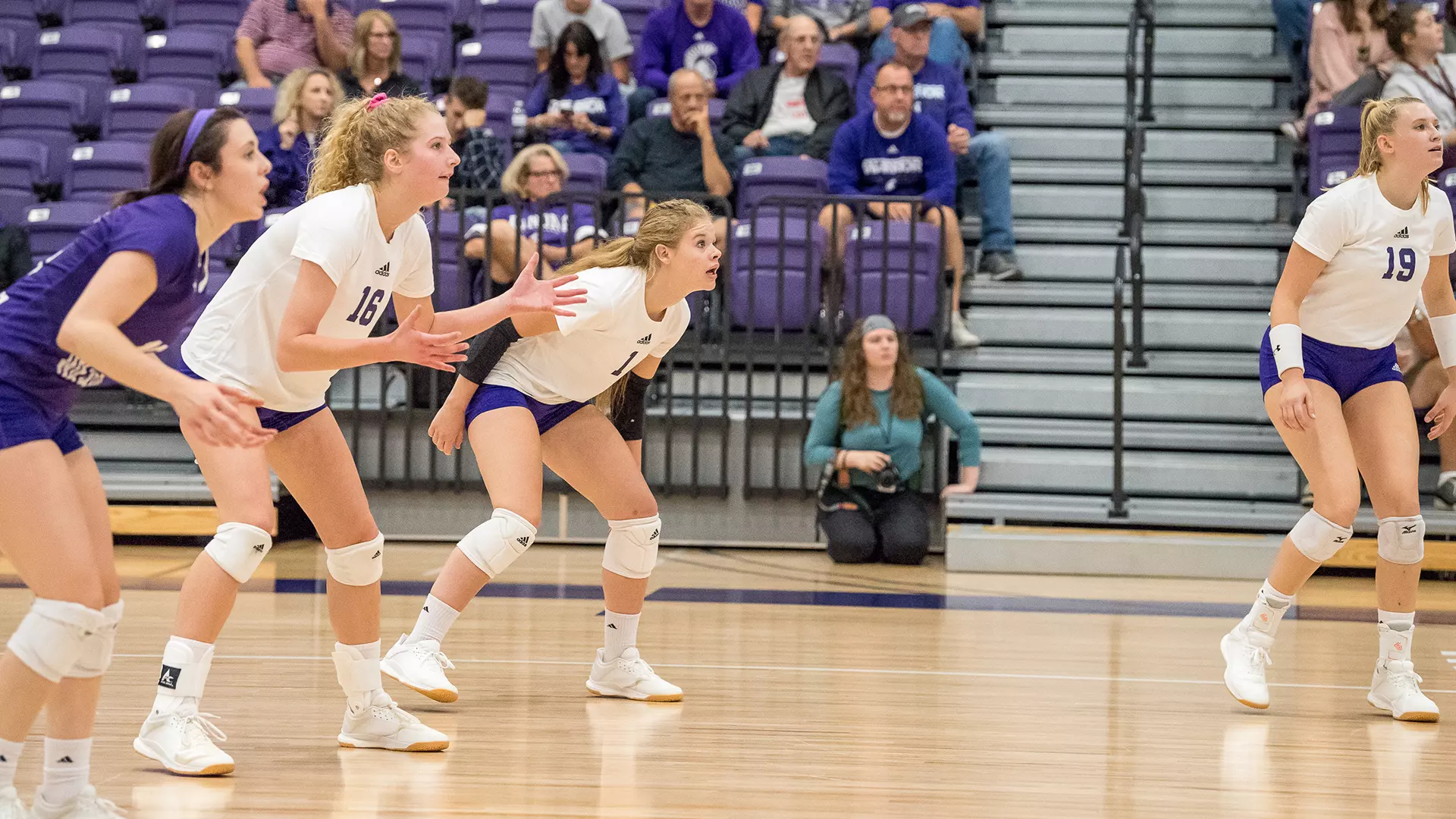 Madison Larson Madison Larson - Women's Volleyball - Winona State University Athletics