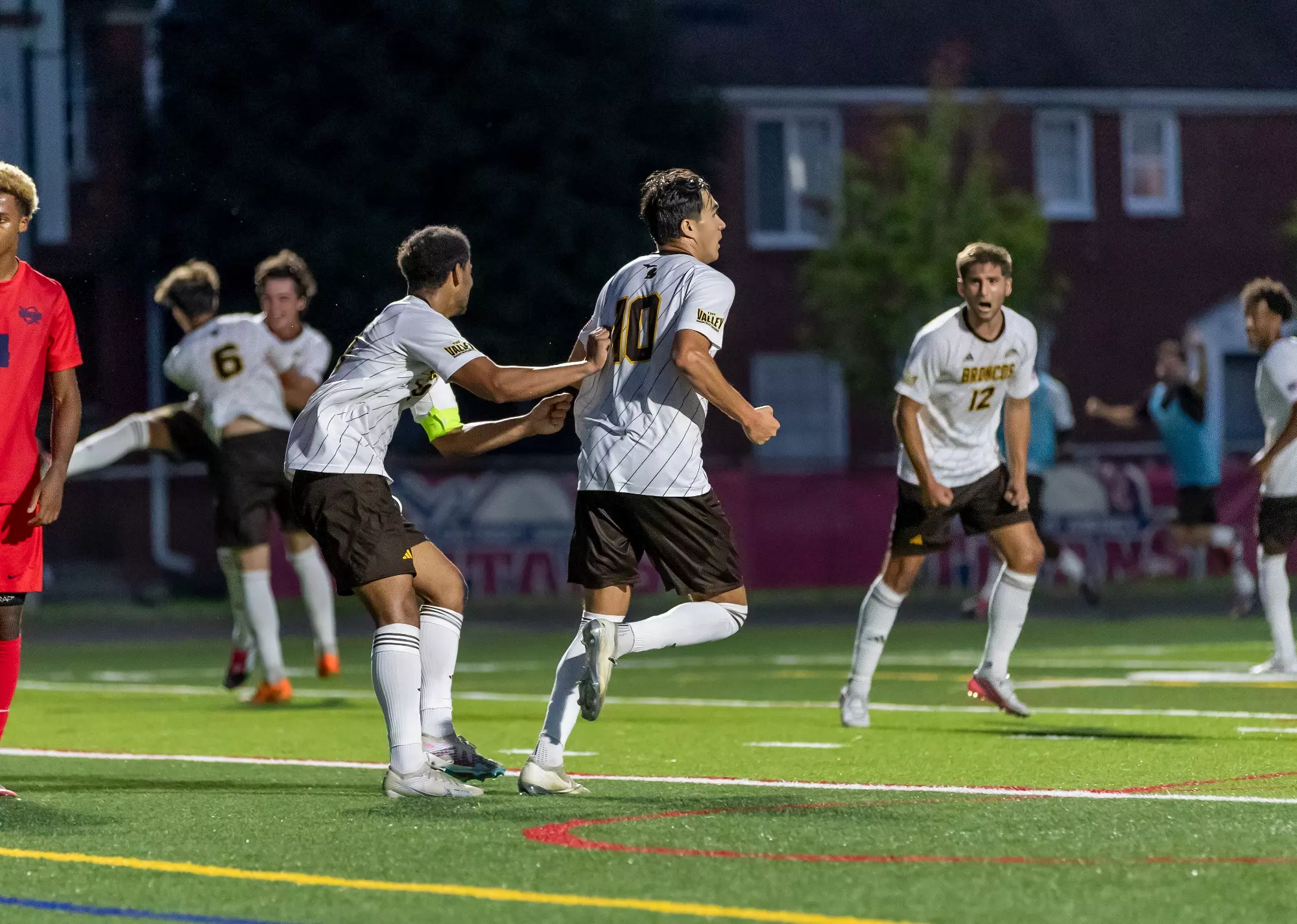 Message Communication Drawing Bronco men's soccer earns a draw at Detroit Mercy - Western Michigan ...