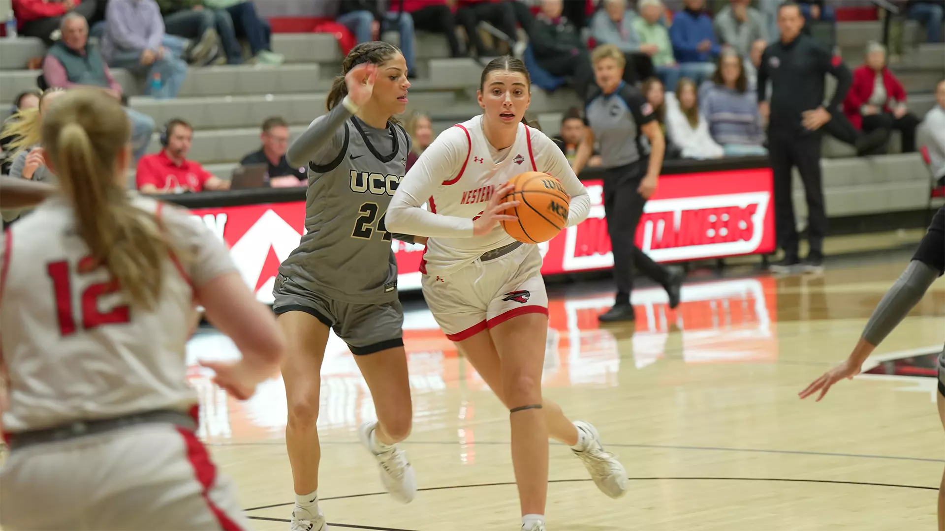 Alyssa Harding Chloe Daniels - 2025-26 - Women's Basketball - Western Colorado ...
