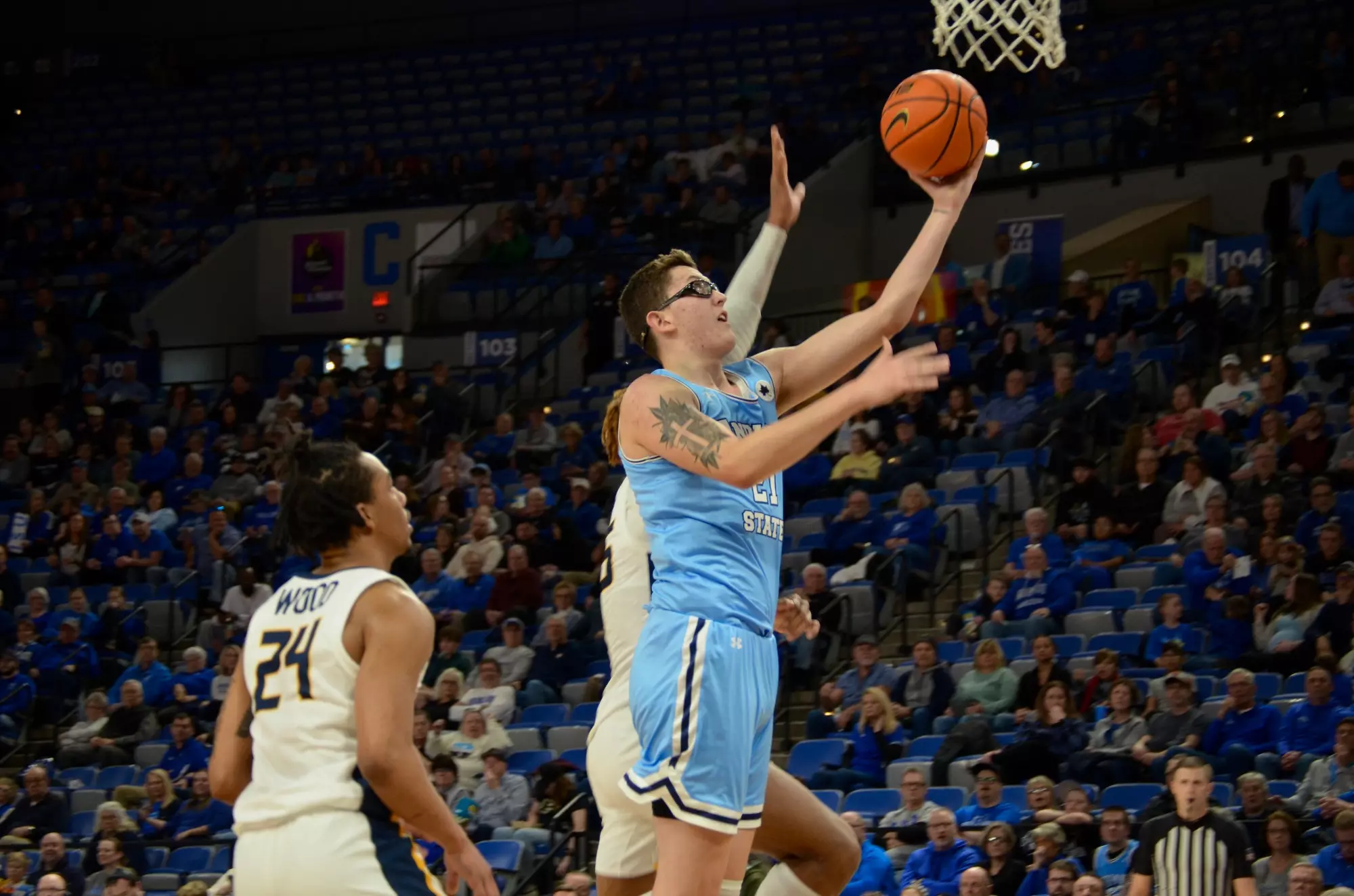 124KB 2001 null null null 6 null 12 21 2003 null zqe7pfyAZkbuxM