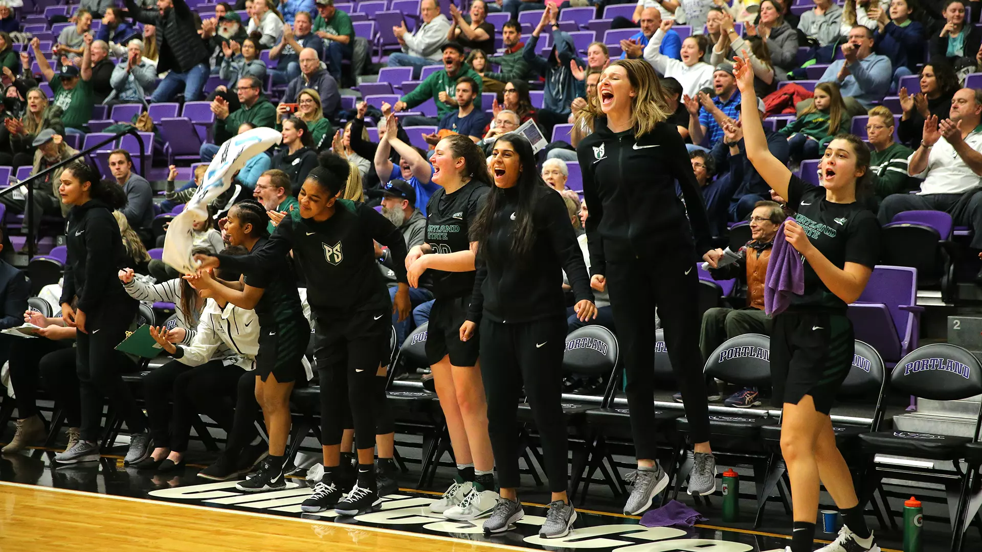 236KB 2001 null null null 12 21 21 9 1 2003 null J2FHyMlpW7HzcM