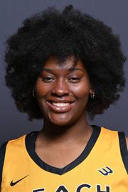 Davai Matthews - Women's Basketball - Long Beach State University Athletics