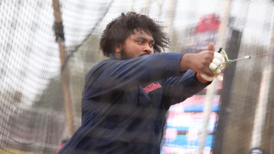 Track and Field - Ole Miss Athletics - Hotty Toddy