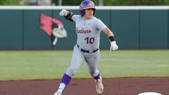 Image related to Panther softball advances to MVC Tournament title game with win over Bears