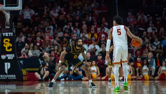 5 razões para assistir a um jogo de basquete go-go na capital