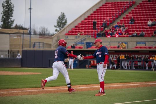 Image related to Diamond 'Dogs clinch a spot in the MW Championship