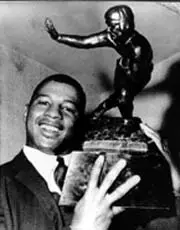 Syracuse field re-named after legendary Ernie Davis, who died soon