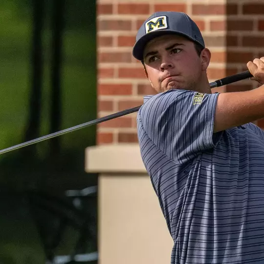 Mascots of Michigan compete in golf