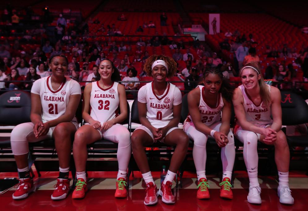 Alabama deals women's basketball