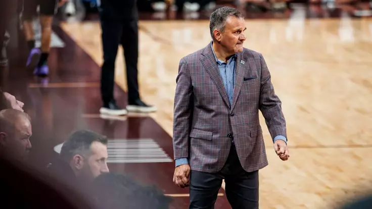 STARKVILLE, MS - November 05, 2025 - Mississippi State Head Coach Chris Jans during the game between the North Alabama Lions and the Mississippi State Bulldogs at Humphrey Coliseum in Starkville, MS. Photo By Mike Mattina