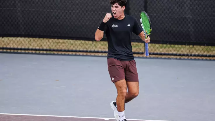 Roberto Ferrer Guimaraes ?pring 25