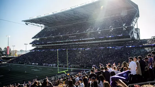 Football Husky Stadium Crowd UCLA