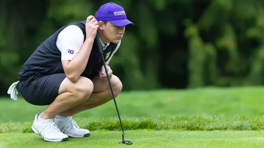 Grady Millar reads a putt at the Sahalee Players Championship
