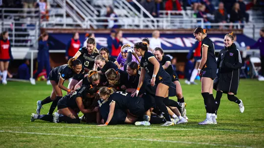 Washington Women's Soccer Unveils 2026 Slate Image