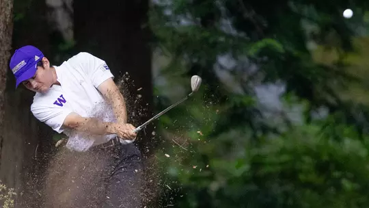 Jake Foley hits a shot out of the bark